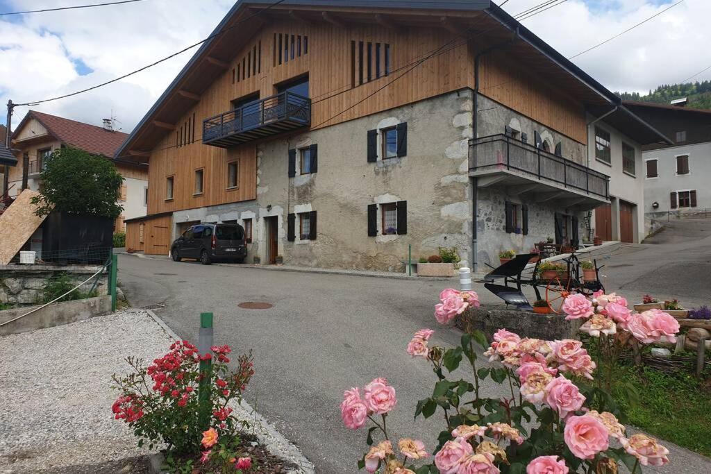 Villard Au Coeur De La Vallee Verte Entre Lac Et Montagne ภายนอก รูปภาพ